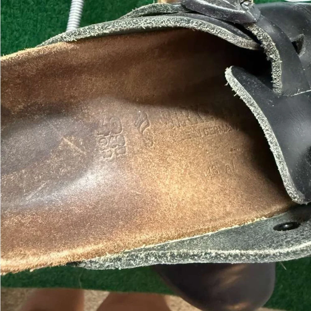 Birkenstock Boston Black Leather Slip-On Sandals - Picture 8 of 9